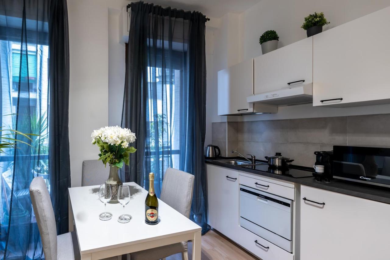 Suite 1,2 Porta Milano Centro Parking Free מראה חיצוני תמונה