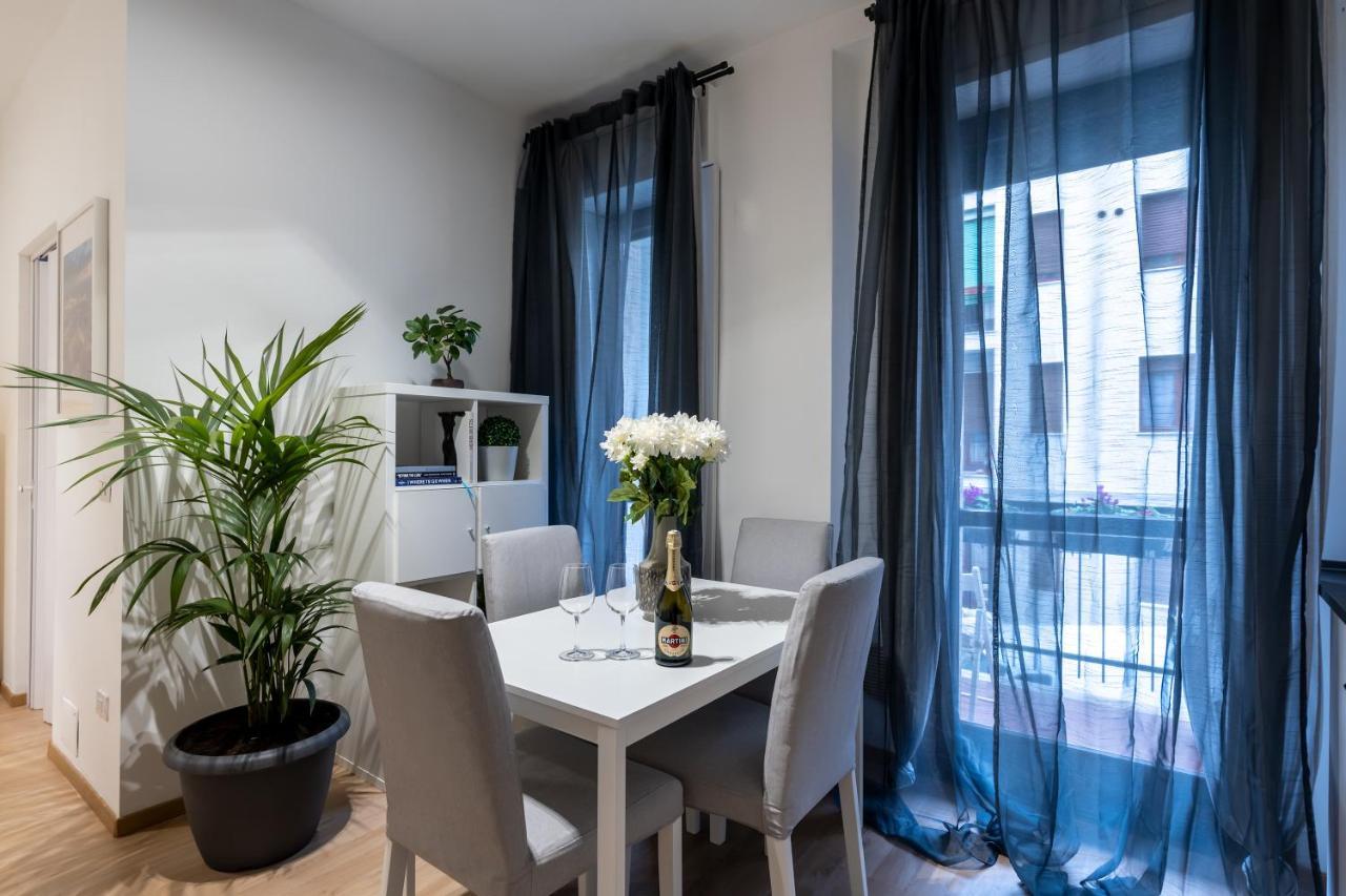 Suite 1,2 Porta Milano Centro Parking Free מראה חיצוני תמונה